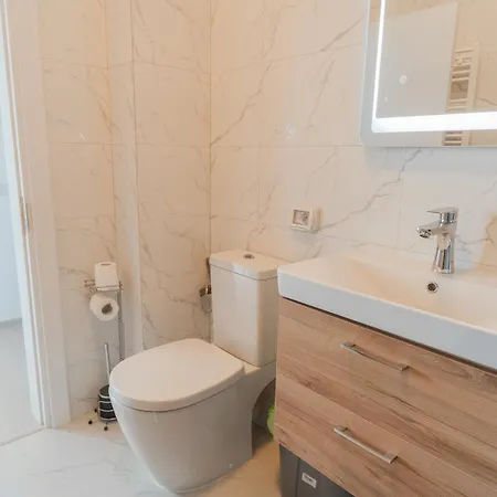 아파트 Elegant & Relaxing Gem
